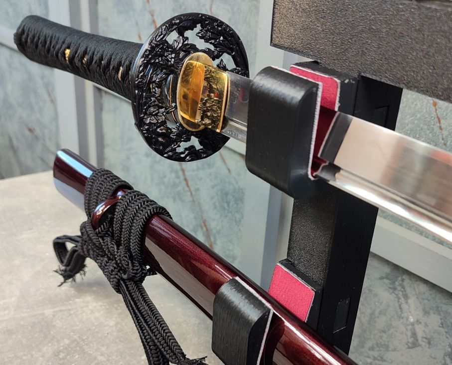 Munetoshi Katana Lion Red Saya - samurajský meč